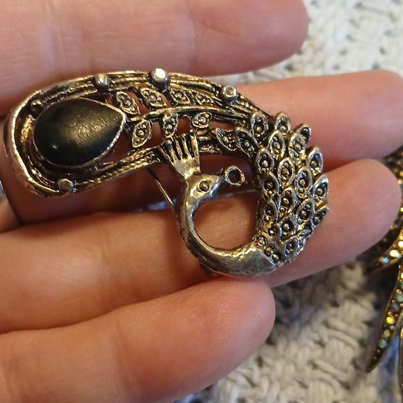 Gold and Silver Bird Brooch/ Pendant Set - Picture 3 of 9